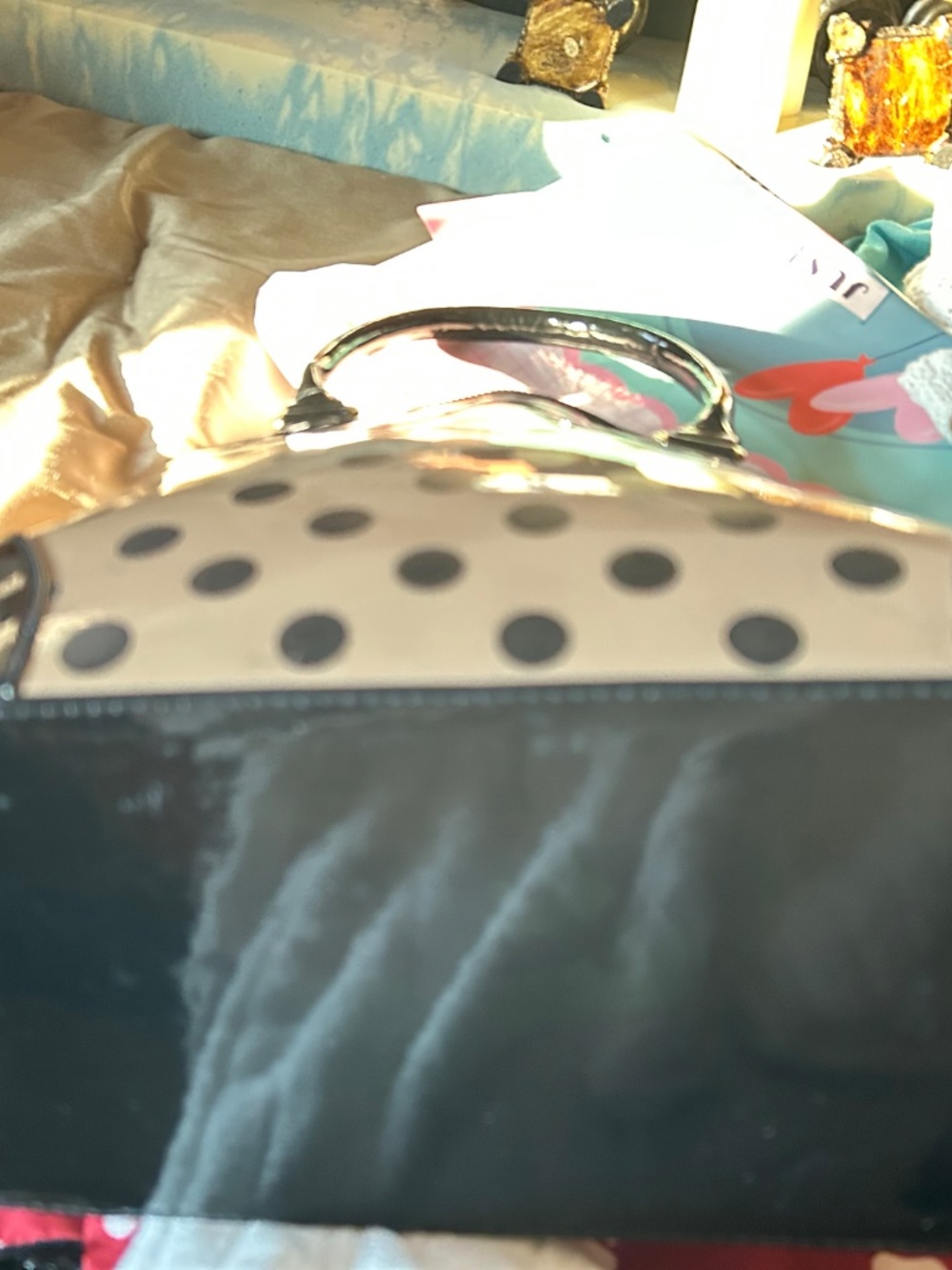 Handbag - Picture 5 of 9